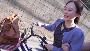 Housewife Eri can't resist her naughty urges while biking - Yuri Adachi