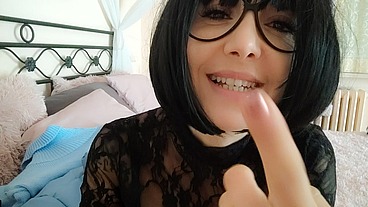 Chantal Channel show you her great holes