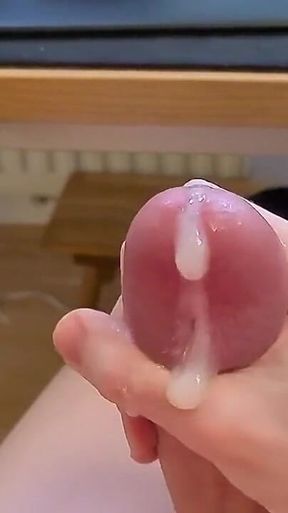 Jerking off and Shooting a Load After 2 Days of Not Doing It