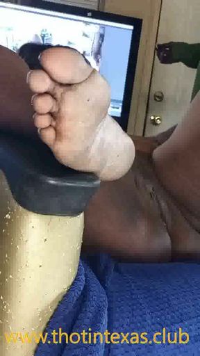 Thot in Texas - Open Legs Ebony Shaved Pussy Black Ebony   Clip 1