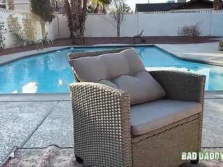 Satine Summers Making Stepdad Pleased Outdoors