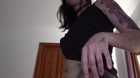 She Gives Her Date Everything He Needs to Be Happy!