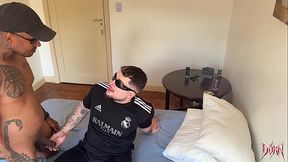 I gave my ass with the window open and all the cars watching the scene in So Paulo