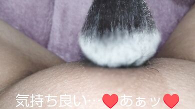 [With subtitles] Dirty talk barrage clitoris Nakuri-chan with an electric brush is red and black