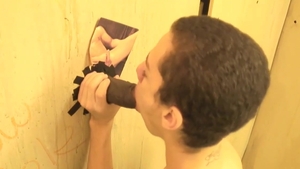 GloryholeAndHandjobs: Gay Ashton digs gloryhole