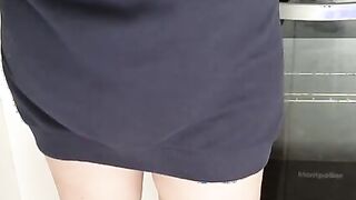 Step milf inside mini skirt without underwear preparing food inside the kitchen
