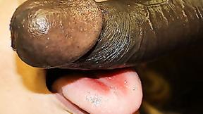 ”Big Boobed COUGAR Nikki Sexx tries a ebony prick”