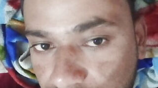 Ruwe seks masturbatie, ruw, zoenen, Hindi, voyeurisme – close-up zelfgemaakte film van amateur Indiase homoseksuele mannen die masturberen