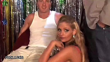Phoenix Marie Fucks Fan's Cock In Porno Dan's Fuck A Fan Show!