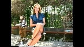 Chat with Brenda James as she Smokes and Strips in her Garden