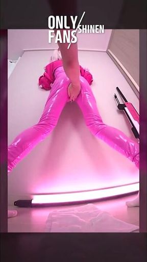 Cosplay fuck with Alice Latex suit and shemale goddess destroyed