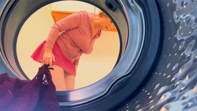 Stepmom stuck in the washing machine takes it in both holes to keep it a secret