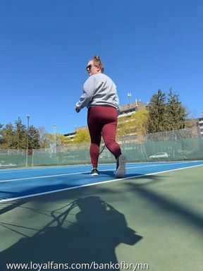 Ignoring you LIVE while I play tennis 🎾