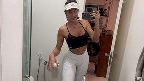 vizinho de salvador veio concertar o chuveiro e gozou no meu rabo.