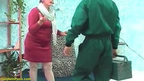 Chubby Stepmom enjoys her new toy-boy