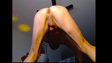 Loganhuge - naked cock flopping! Pissing pee everywhere! Dick squirt!