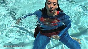 Sexy Superheroine Swimming With Jen Capone (HD 1080p MP4)