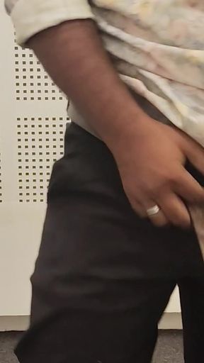 hand job in 22 age boy with dress removing and ware dress