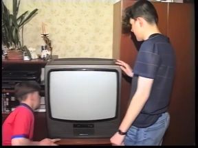 Mans Best - Fucking The Tv Repair Man (german Gay Porn Vintage)