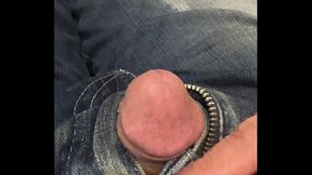 Amateur pee in pants