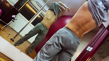 N&atilde_o fala nada, s&oacute_ assiste... Jerk Off com putaria dita no teu ouvido PUNHETA SOLO COMPLETO