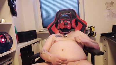 Chubby Puppy is jerking off and Cum