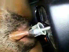 MULATA SAFADA 1 (NO CARRO)