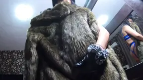 Sultry MILF deepthroats and plays with cum while dressed in a hot green fur coat