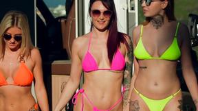 ”The splendid Alice arrives in the middle of the Canary Islands!”