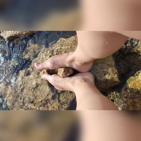 Footjob in the Sea