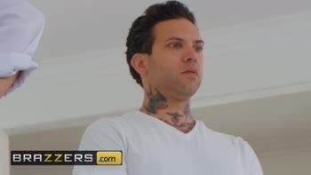 Lela Star's Oily Massage Turns Upside Down with a Tattooed Masseur