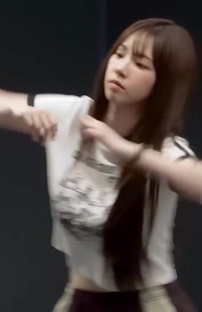 K-pop group shows off their bouncy big tits