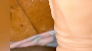 Having Fun with my 22 cm sex toy with my
