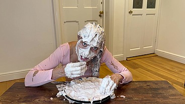 Messy Cake Face II
