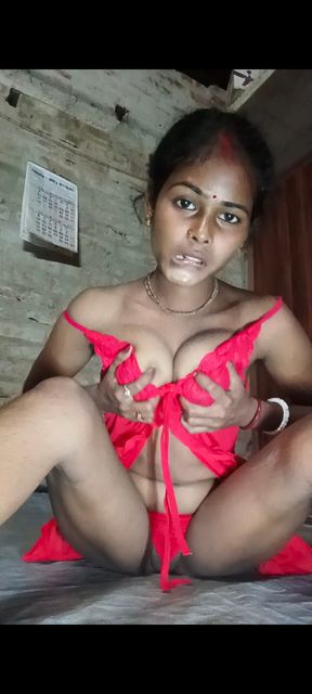 Indian Hot sexy wife exposed her red bikini