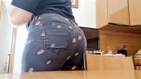 Rare Ripped Rolling Stones Jeans 4K