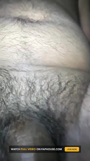 After Fucking My Sister-in-law, I Took Out My Cum with My Hand.