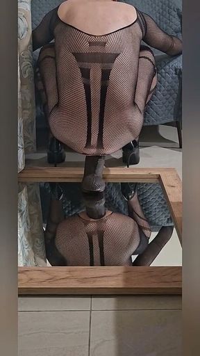 Mmm, It's Actually Really Hot to Fuck in Front of a Mirror!