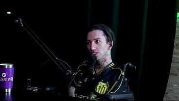 A cadeira foi feita pra transar, n&atilde_o fez alguns fetiches, se masturba com as duas m&atilde_os e brinca com a sua defici&ecirc_ncia - Gabriel do Olhar Sob Rodas (SHEER/RED)