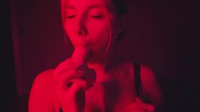 Beauty Vik1one Shows How to Do Blowjob