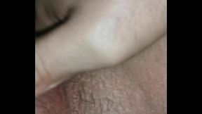 Arrecho en cuarentena, me queda maturbarme Parte 1