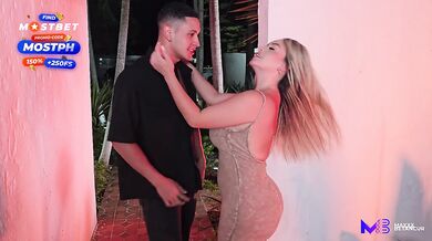 Cuckold gets cucked by big tits Colombian girl outdoor pounding ass bounce cum face blast