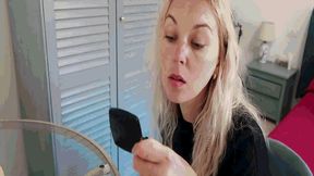 Bonnie is trapped WMV