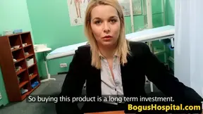 Amateur euro babe pussylicked in docs office