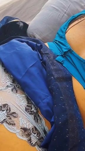 The itching of the pussy felt with the finger. The big broad ass was massaged by brother-in-law with his hand instead&hellip;   Clip 1