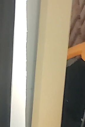 Colombian Midget Gloryhole