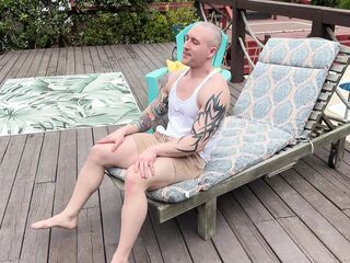 In nature's garb Lift and Carry Featuring Nadia White and Baxx