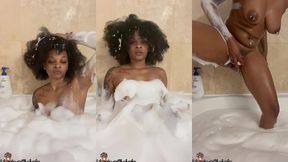 squirting in my bubble bath