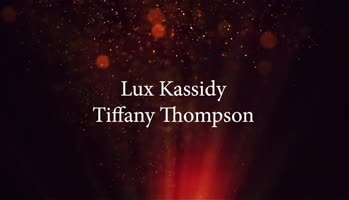 Lux Kassidy & Tiffani Thompson Savor Each Other's Blushing Bodies