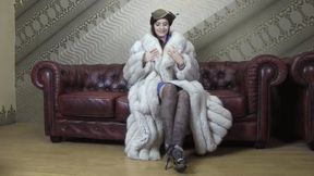 beauty in white fur - wmv 720p